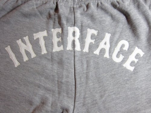 他の写真2: INTERFACE/LETTERED SWEAT SHORTS　GRAY