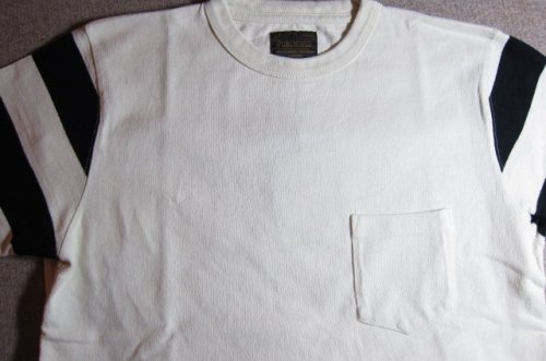 他の写真2: PUBLIC HLD/BORDER CLERIC SHORT SLEEVE T NATURAL