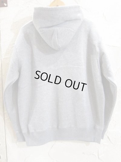 画像2: BELIVE/LEFT CHEST PATCH HOODIE TRICERATOPS　GRAY