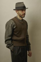 (SALE 30%OFF) BELAFOTE/RT CIVILLAN CROSS KNIT VEST  BROWN