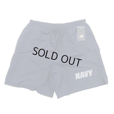 画像2: (DEAD STOCK) U.S NAVY/xNEW BALANCETRAINING SHORTS  NAVY