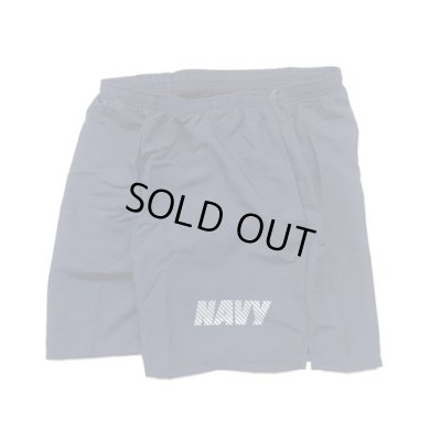 画像1: (DEAD STOCK) U.S NAVY/xNEW BALANCETRAINING SHORTS  NAVY