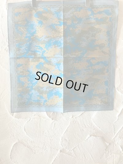 画像1: NANGA/ABSTRACT CAMO BANDANNA  BLUE