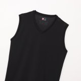 HANES/V NECK SLEEVE LESS SHIRTS  BLACK