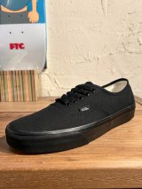 VANS/AUTHENTIC  BLACKxBLACK