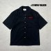 画像2: ALCARZA/BACK EMBROIDERY SHIRT WOLF  BLACK (2)