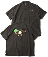 GYMMASTER/ONE LOVE EMBROIDERY SHIRT  CHARCOAL