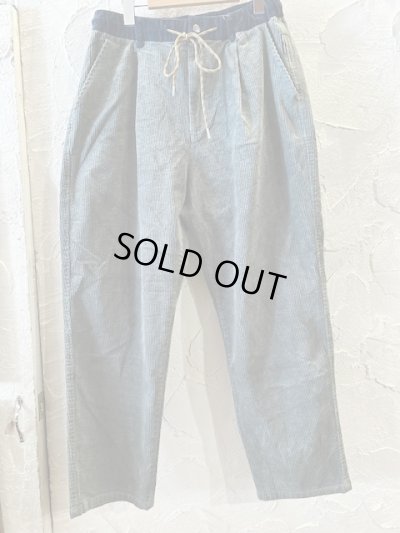 画像1: GYMMASTER/STRETCH CORDUROY TUCK PANT  OLIVE