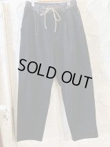 GYMMASTER/STRETCH CORDUROY TUCK PANT  BLACK