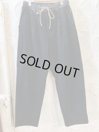 GYMMASTER/STRETCH CORDUROY TUCK PANT  BLACK