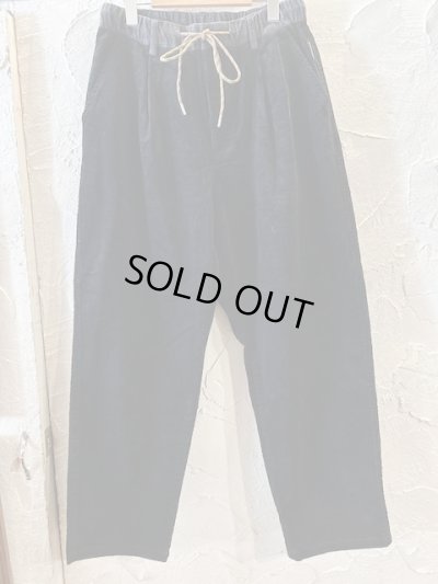 画像1: GYMMASTER/STRETCH CORDUROY TUCK PANT  BLACK