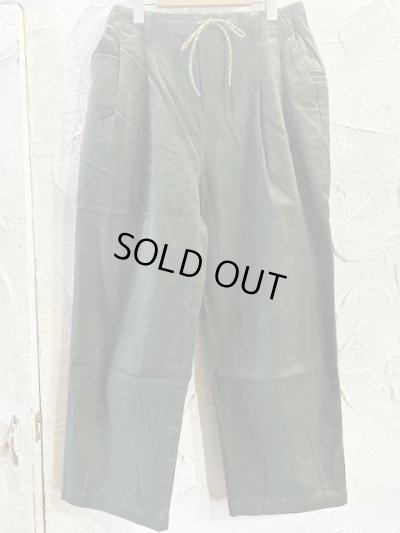 画像1: GYMMASTER/KATSURAGI TWO TUCK PANT  OLIVE