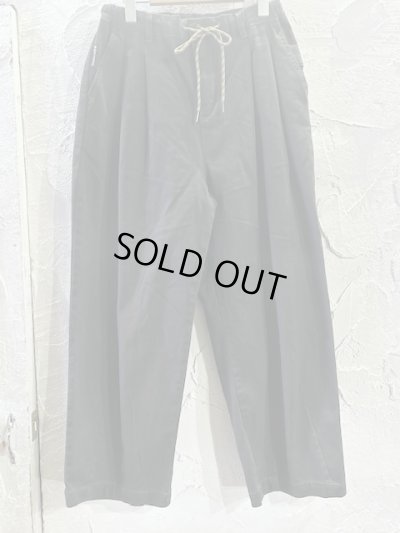 画像1: GYMMASTER/KATSURAGI TWO TUCK PANT  CHARCOAL