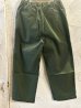 画像2: GYMMASTER/KATSURAGI TWO TUCK PANT  OLIVE (2)