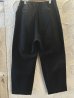 画像3: GYMMASTER/STRETCH TWILL TWO TUCK PANT  BLACK (3)