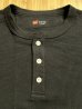 画像3: HANES/THERMAL HENLEY NECK  LS T  BLACK (3)