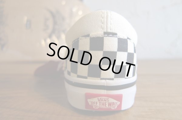 画像3: VANS KIDS/CLASSIC SLIP-ON BLACK＆WHITE CHECKERBOARD WHITE