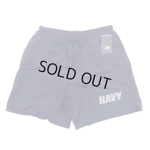画像2: (DEAD STOCK) U.S NAVY/xNEW BALANCETRAINING SHORTS  NAVY
