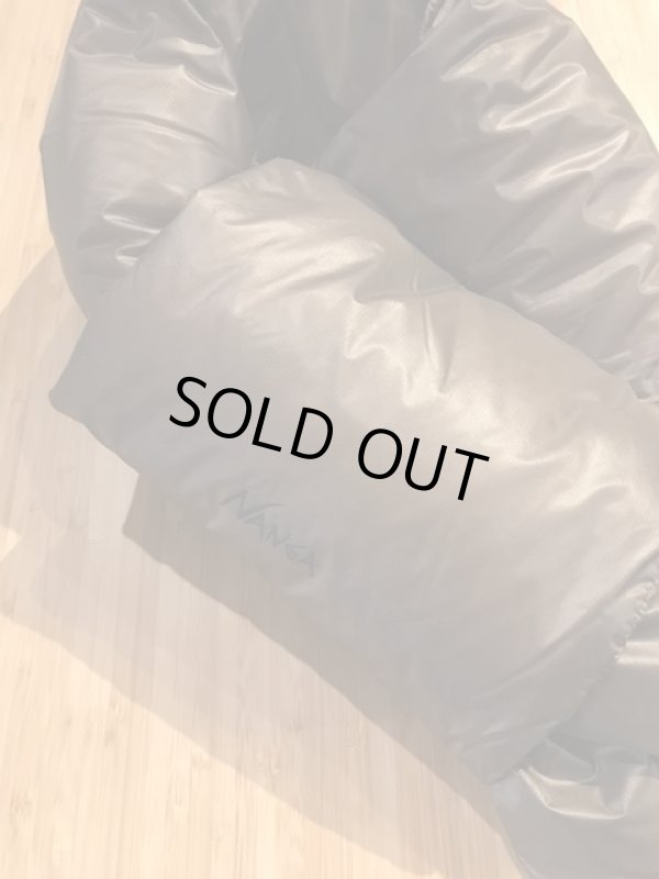 画像2: NANGA/PORTABLE LIGHT DOWN MUFFLER  MOCHA