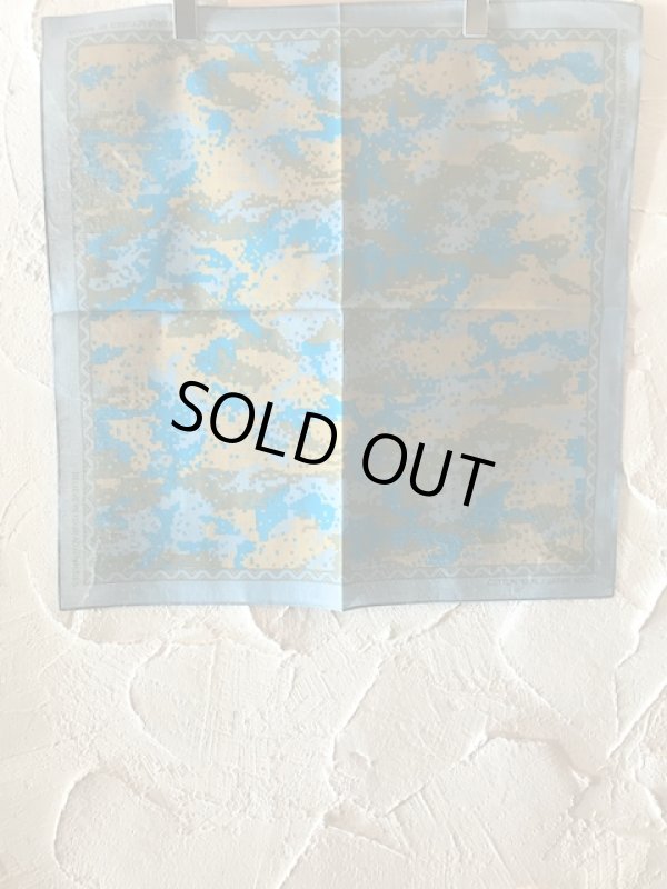 画像1: NANGA/ABSTRACT CAMO BANDANNA  BLUE