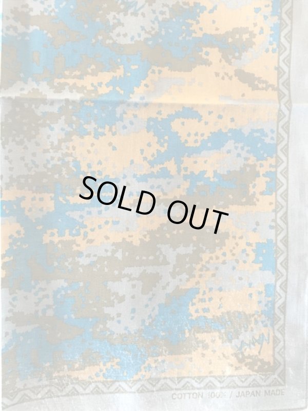 画像2: NANGA/ABSTRACT CAMO BANDANNA  BLUE