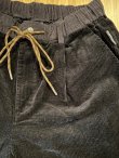 画像4: GYMMASTER/STRETCH CORDUROY TUCK PANT  BLACK