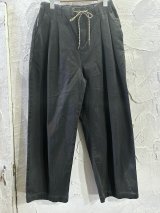 画像: GYMMASTER/KATSURAGI TWO TUCK PANT  CHARCOAL