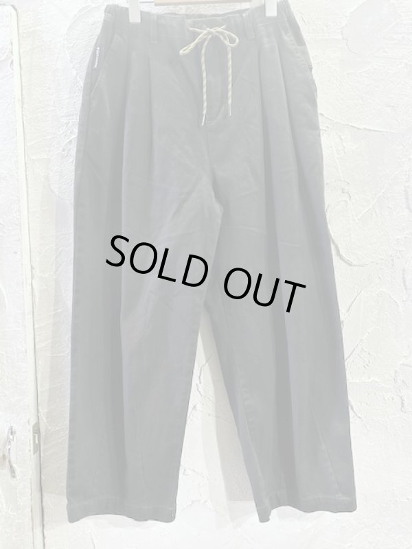 画像1: GYMMASTER/KATSURAGI TWO TUCK PANT  CHARCOAL