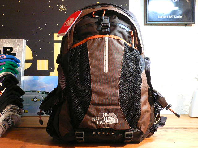 画像: ・・・THE NORTH FACE、HAWK COMPANY、AMERICAN BUCKLE、COLUMBIAアップしました・・・