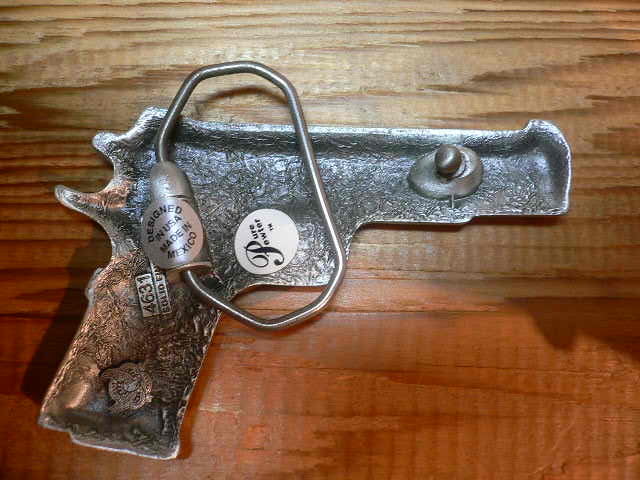 画像: AMERICAN BUCKLE/GUN01