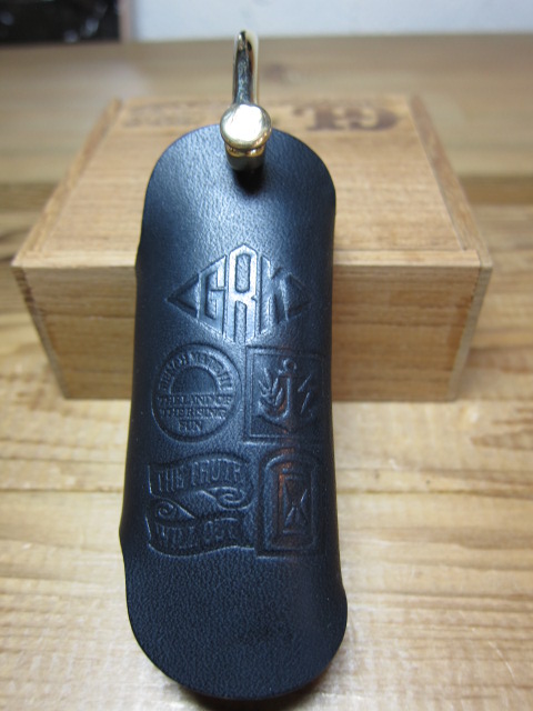 画像: GROK LEATHER/KEY COVER MID PLANE  BLKxGOLD