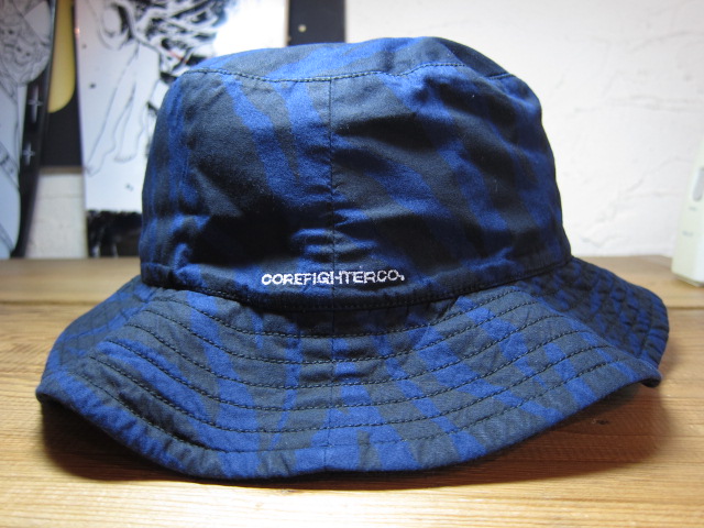 COREFIGHTER/ZEBRA R/V BUCKET HAT NAVYxBLACK COREFIGHTER