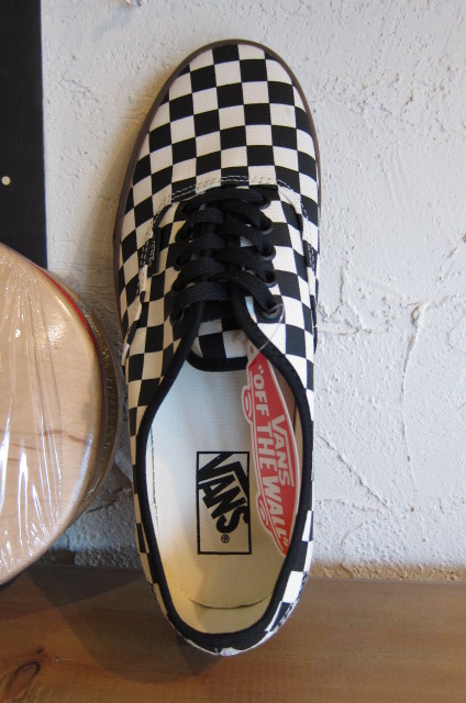 画像: VANS/AUTHENTIC CHECKERBOARD BLACKｘWHITE