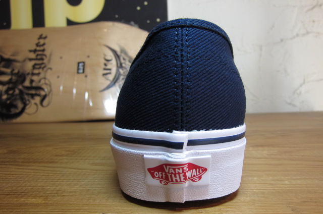 画像: VANS/AUTHENTIC D.NAVY