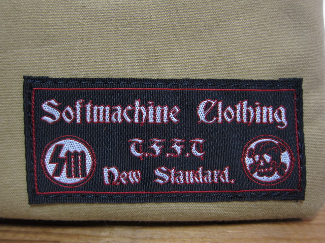 画像: SOFTMACHINE/SNAFU POUCH  BEIGE