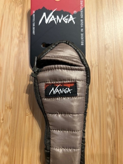 画像4: NANGA/MINI SLEEPING BAG KEY HOLDER  BEIGE